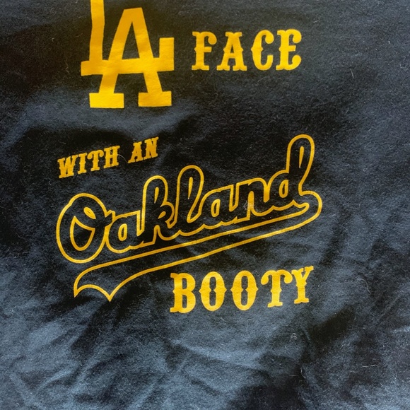 None Tops - LA face with an Oakland bootie T-shirt